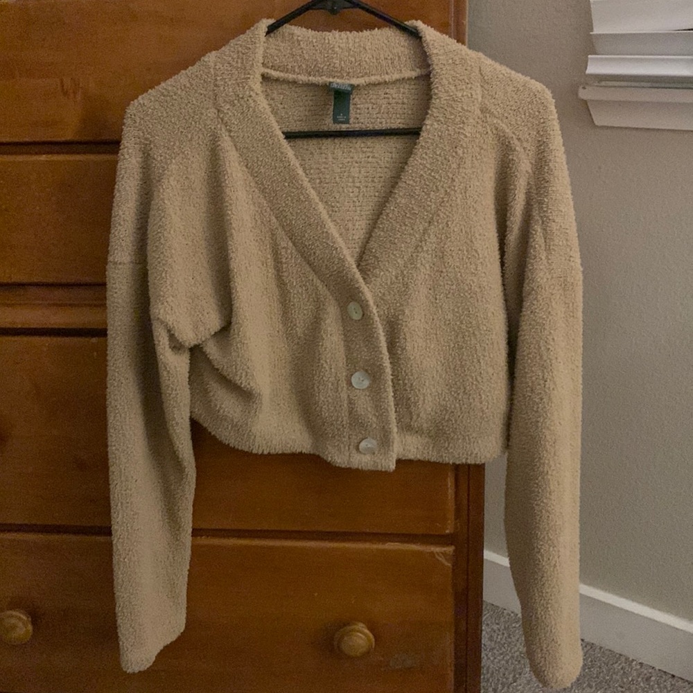 Wild Fable tan knit cropped cardigan